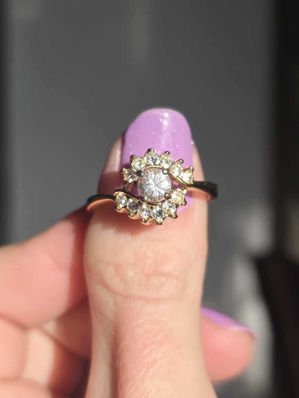 Gold Tone Sunburst Halo "Bypass" Ring - Size 10